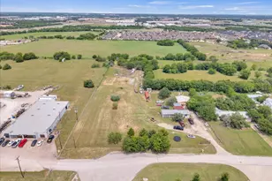 2511 Mathis Rd, Mansfield, TX 76063 - Photo 11
