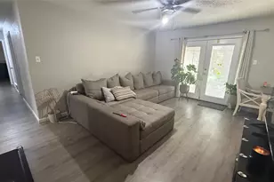 1204 Thannisch Ct, Arlington, TX 76011 - Photo 5