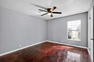 604 Graham St, Cleburne, TX 76033 - Photo 25