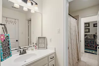 2256 Cardinal Boulevard, Carrollton, TX 75010 - Photo 33