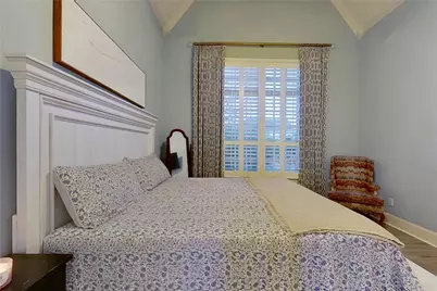 2256 Cardinal Boulevard, Carrollton, TX 75010 - Photo 9