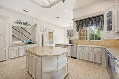 10445 Strait Lane, Dallas, TX 75229 - Photo 15