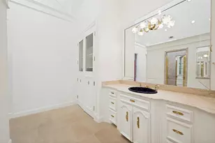 10445 Strait Ln, Dallas, TX 75229 - Photo 27