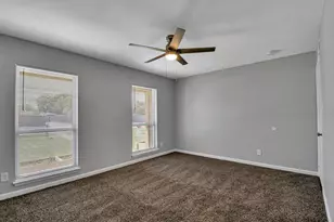 401 S Cannady Dr, Cedar Hill, TX 75104 - Photo 21