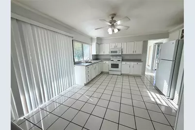 4702 Spanish Trail, Grand Prairie, TX 75052 - Photo 9
