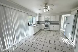 4702 Spanish Trail, Grand Prairie, TX 75052 - Photo 9