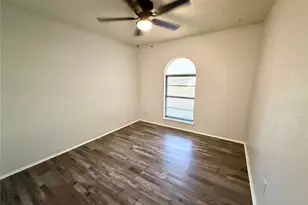 4702 Spanish Trail, Grand Prairie, TX 75052 - Photo 19