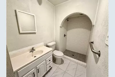4702 Spanish Trail, Grand Prairie, TX 75052 - Photo 21