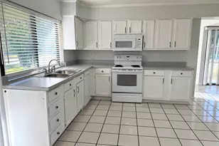 4702 Spanish Trail, Grand Prairie, TX 75052 - Photo 11