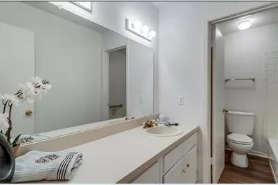 13853 Leinsper Green Street, Dallas, TX 75240 - Photo 13