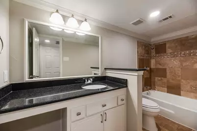 2802 Escada Drive #207, Farmers Branch, TX 75234 - Photo 15