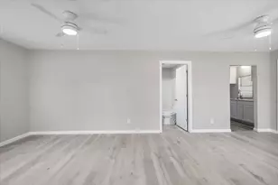 249-253 N Pecan St, Van, TX 75790 - Photo 5
