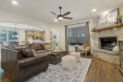 4609 Walnut Street, Flower Mound, TX 75028 - Photo 5