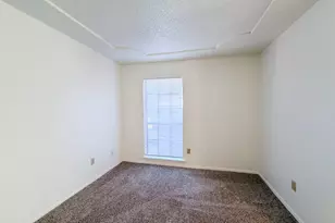 712 Pecan St, Burleson, TX 76028 - Photo 19