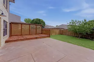 913 Remington Dr, Saginaw, TX 76131 - Photo 21
