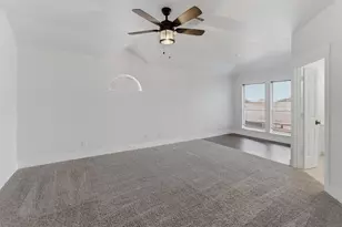 913 Remington Dr, Saginaw, TX 76131 - Photo 15