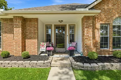 3802 Virginia Pine Circle, Carrollton, TX 75007 - Photo 3