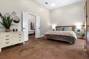 9010 Eustis Ave, Dallas, TX 75218 - Photo 17