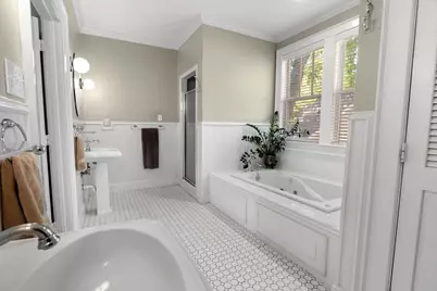 9010 Eustis Avenue, Dallas, TX 75218 - Photo 31