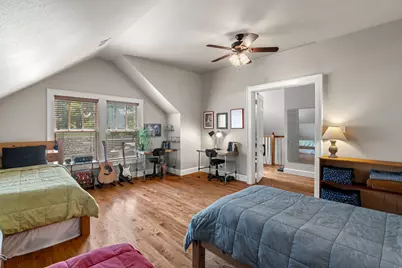 9010 Eustis Avenue, Dallas, TX 75218 - Photo 29
