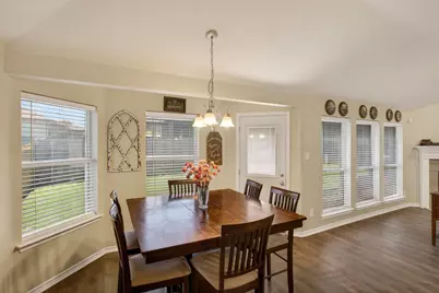 1913 Wahoo Drive, Mansfield, TX 76063 - Photo 7