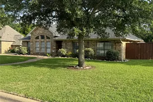 2907 Sweet Briar St, Grapevine, TX 76051 - Photo 19