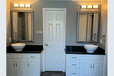2907 Sweet Briar Street, Grapevine, TX 76051 - Photo 11