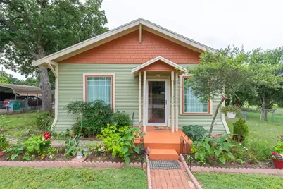 208 Frost Street, Eastland, TX 76448 - Photo 1