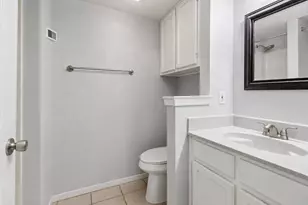 9607 Walnut St, Dallas, TX 75243 - Photo 25