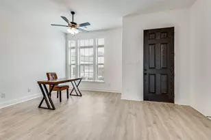 4800 Prairie Crest Ln, Arlington, TX 76005 - Photo 3