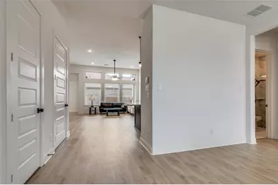 4800 Prairie Crest Lane, Arlington, TX 76005 - Photo 5