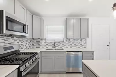 3332 Sidney Drive, Mesquite, TX 75150 - Photo 3