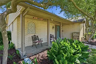 2001 Statler Dr, Carrollton, TX 75007 - Photo 5
