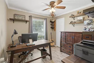 2001 Statler Dr, Carrollton, TX 75007 - Photo 19