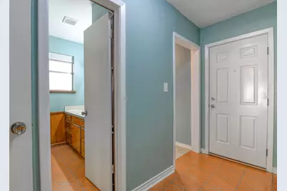 6028 Fairway Avenue, Dallas, TX 75227 - Photo 9