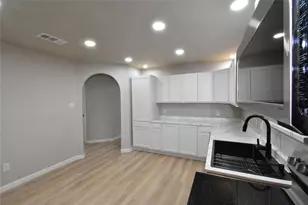 311 Stell Ave, Mansfield, TX 76063 - Photo 9