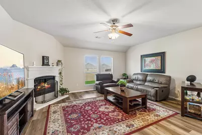 1901 Lake Pine Drive, Little Elm, TX 75068 - Photo 15