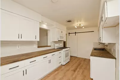 2703 Robinwood Lane, Denton, TX 76209 - Photo 13