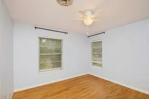 2703 Robinwood Ln, Denton, TX 76209 - Photo 19