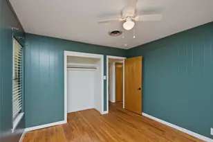 2703 Robinwood Ln, Denton, TX 76209 - Photo 27