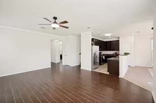 920 King George Ln, Savannah, TX 76227 - Photo 5
