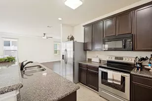 920 King George Ln, Savannah, TX 76227 - Photo 11