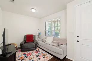 920 King George Ln, Savannah, TX 76227 - Photo 3