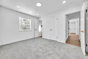 808 Hillcrest Dr, Arlington, TX 76010 - Photo 17