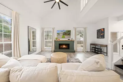 4050 Frankford Road #208, Dallas, TX 75287 - Photo 3