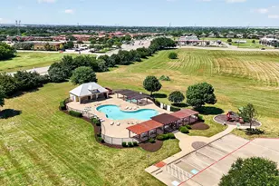 2360 Collin Dr, Grand Prairie, TX 75052 - Photo 31