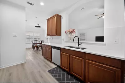 2360 Collin Drive, Grand Prairie, TX 75052 - Photo 13