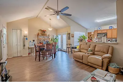 7105 Pineberry Road, Dallas, TX 75249 - Photo 9