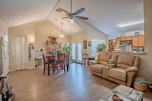 7105 Pineberry Rd, Dallas, TX 75249 - Photo 9