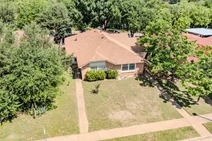 7105 Pineberry Rd, Dallas, TX 75249 - Photo 29